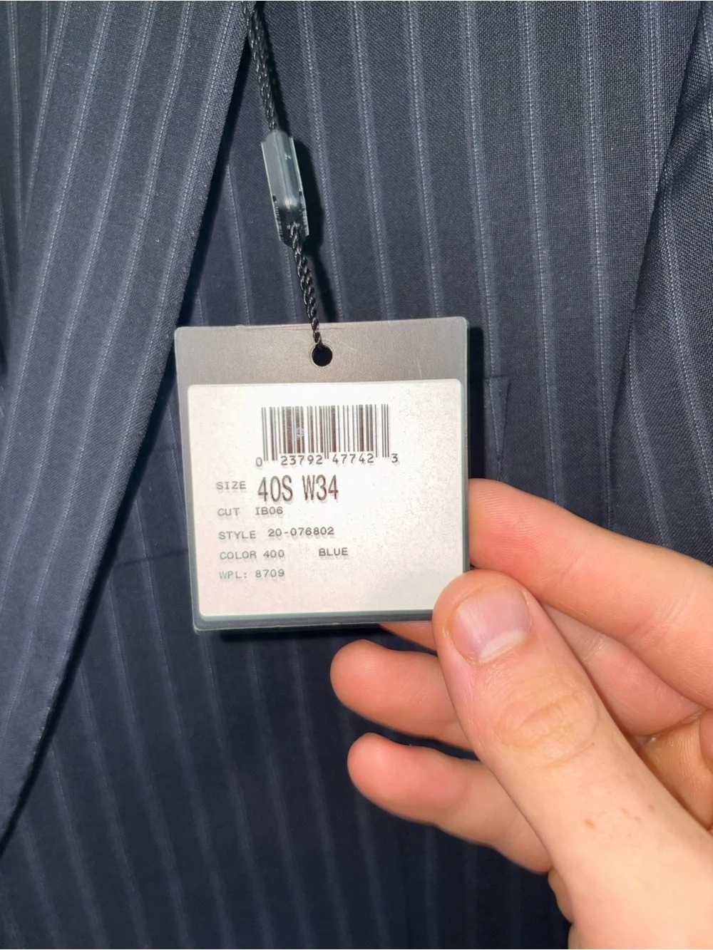 NWT Ike Behar 2-pc Navy Pinstripe Suit Made in Italy size 40S 34W Super 100s